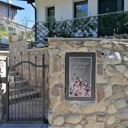 Il Ciliegio Di Zoe Cerro (Laveno-Mombello)